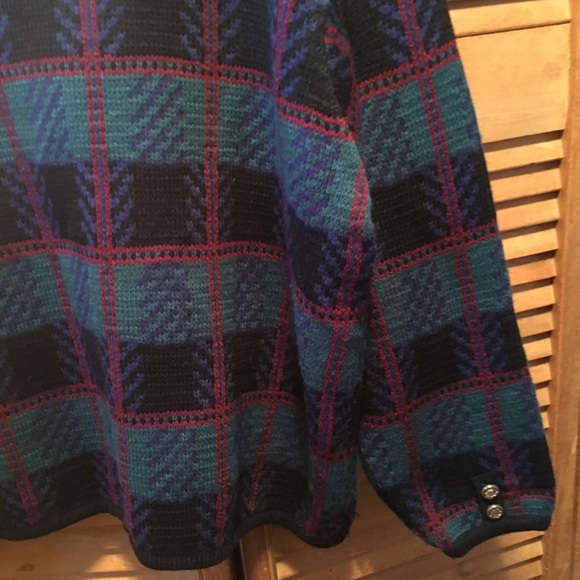 Vintage Tally-Ho Black, Blue, Green & Red Sweater - Picture 8 of 8